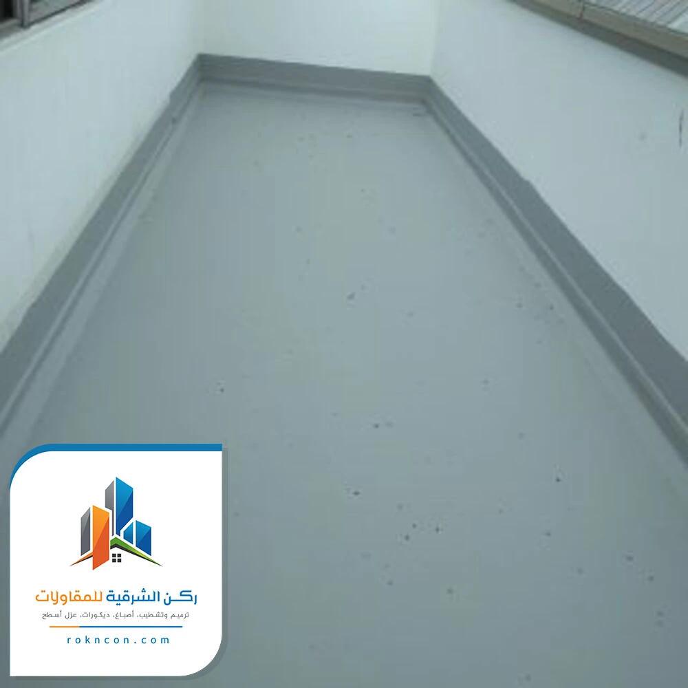 عازل اسطح فوق البلاط الشرقية